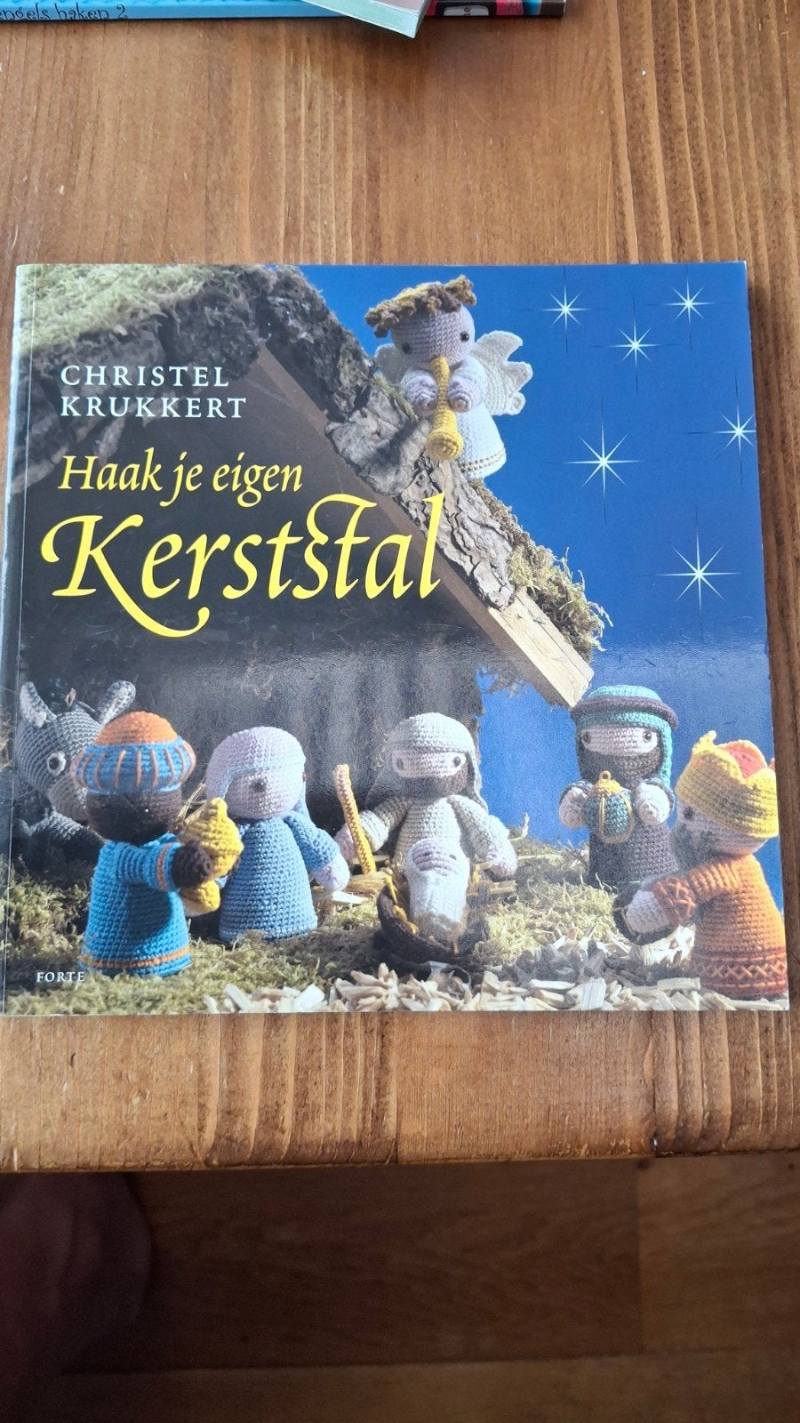 Christel Krukkert - Haak je eigen kerststal, Ophalen of Verzenden, Zo goed als nieuw, Christel Krukkert