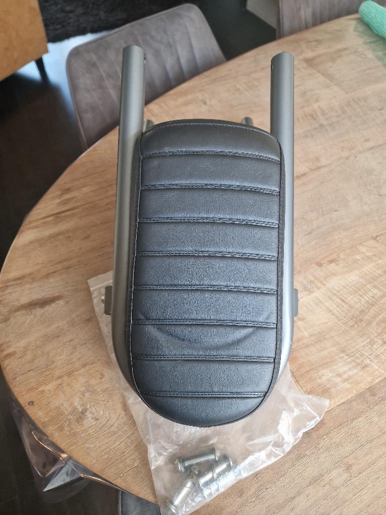 Achterzitje fatbike, Ophalen, Overige typen, Zo goed als nieuw, V8