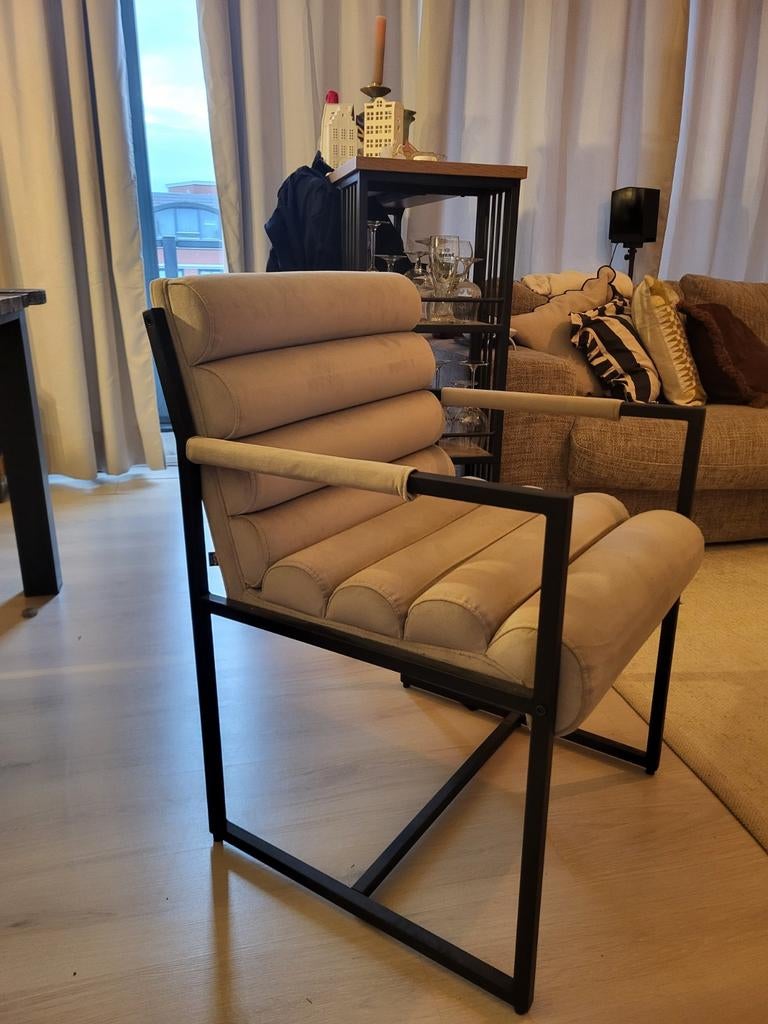Nette Taupe Velvet Eettafel Stoelen, Twee, Overige kleuren, Modern, Elegant, Ophalen of Verzenden