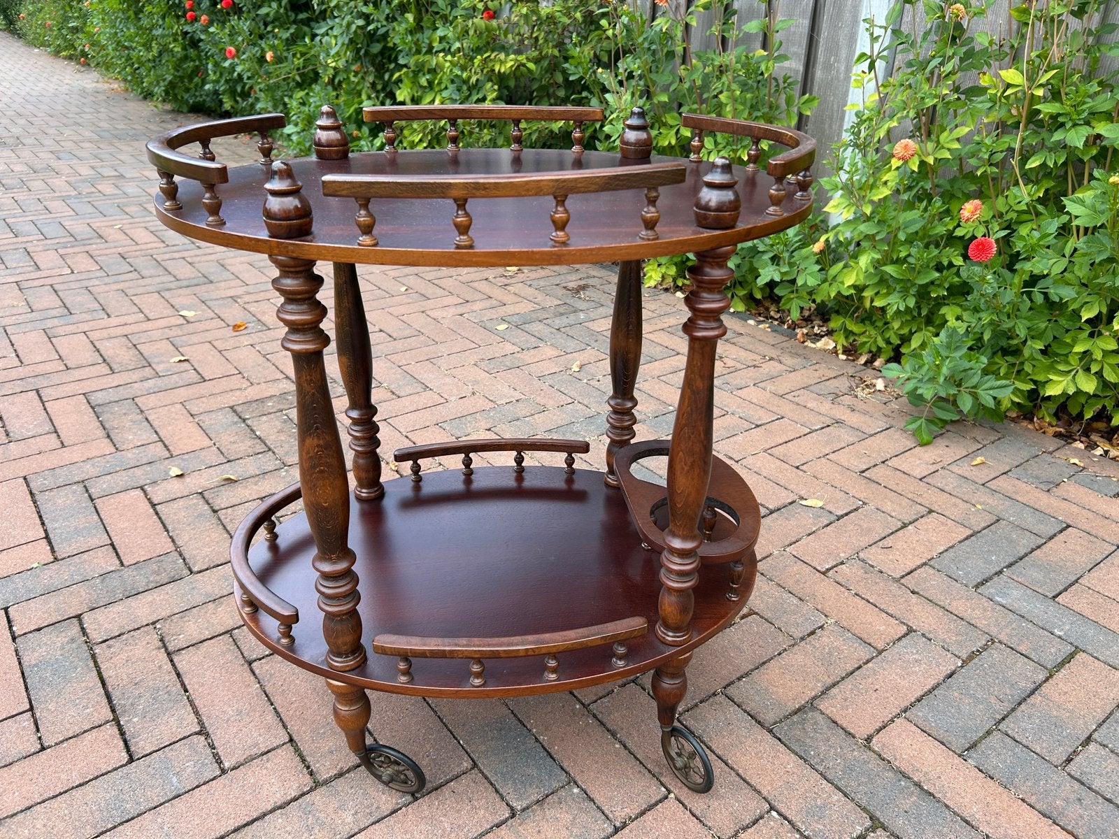 Antieke houten theewagen/serveerwagen met wielen, Ophalen