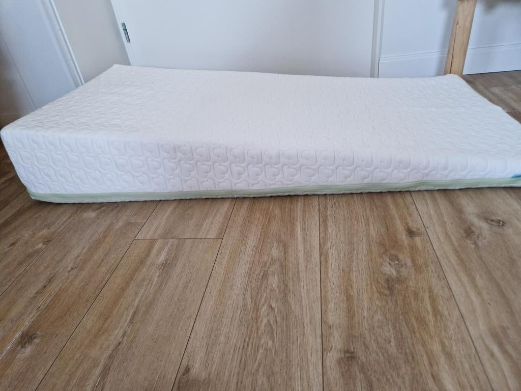 Aerosleep evolution premium ledikant matras 60x120cm, Kinderen en Baby's, Overige Kinderen en Baby's, Zo goed als nieuw, Ophalen