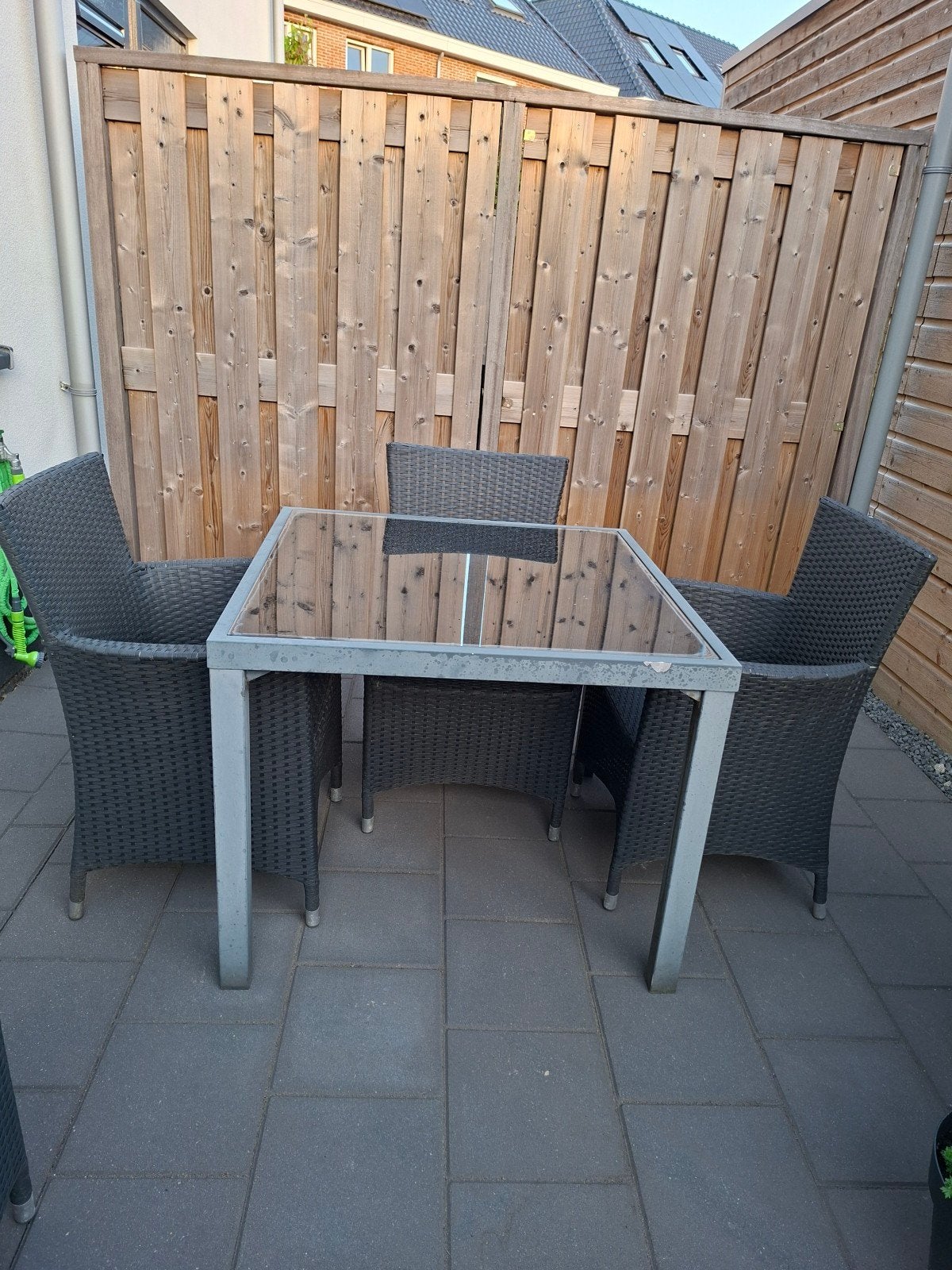 Tuintafel vierkant met glazen plaat 90x90, Ophalen, Gebruikt, Vierkant