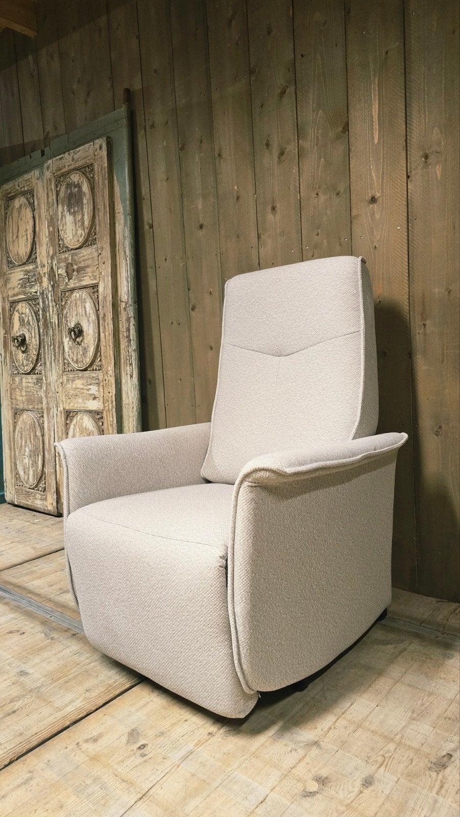 Mooie Witte Relax opsta Fauteuil batterij Direct leverbaar, Hout, Minder dan 75 cm, Nieuw, Ophalen of Verzenden