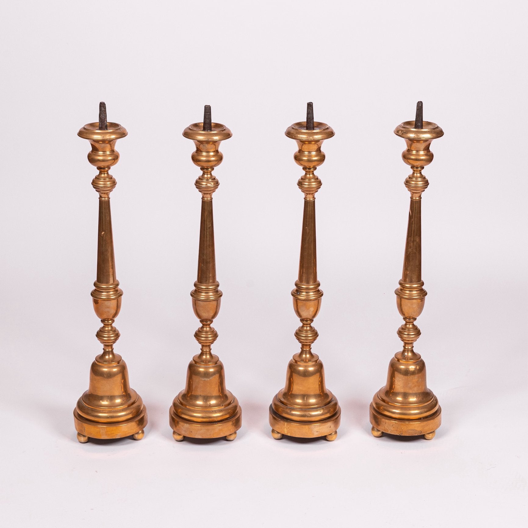 Set van 4 kerkkandelaren 19e eeuw, Ophalen of Verzenden, Koper of Brons