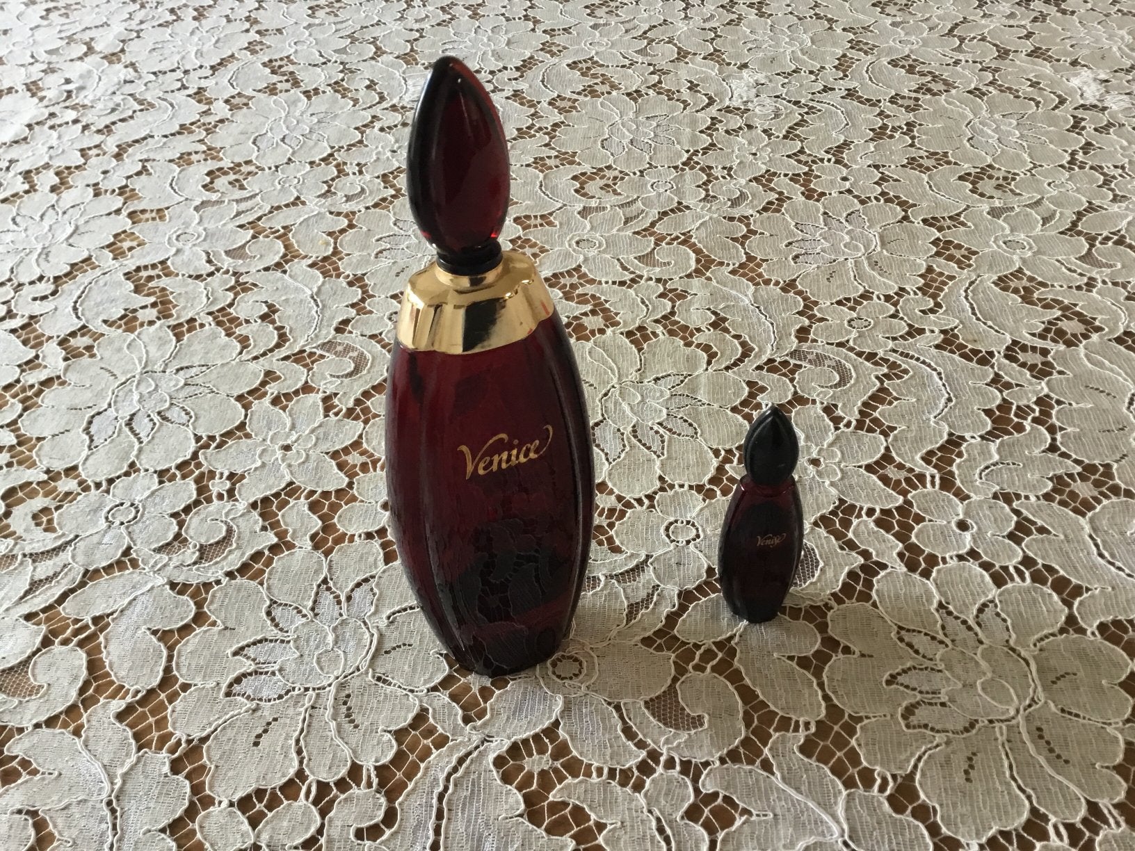 Yves Rocher eur de toilette .Venice groot en klein, Ophalen of Verzenden, Zo goed als nieuw, Miniatuur