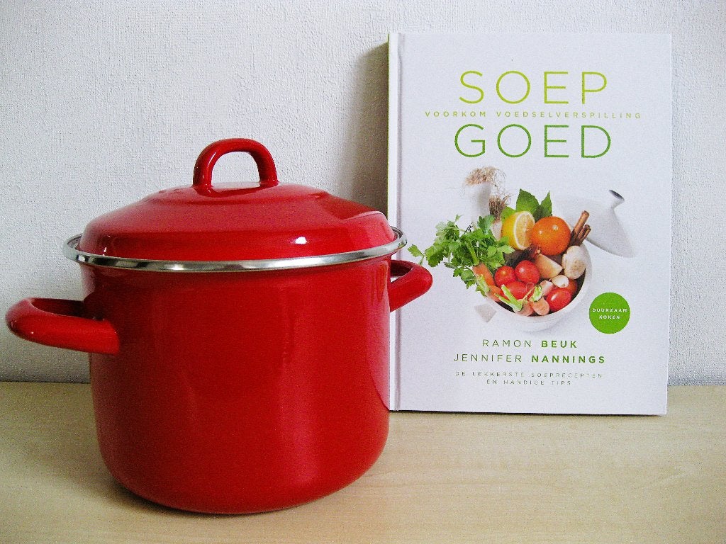 Emaille soeppan met soep boek duurzaam koken (nieuw), Huis en Inrichting, Nieuw, Ophalen of Verzenden, Kookpan, Geschikt voor inductie