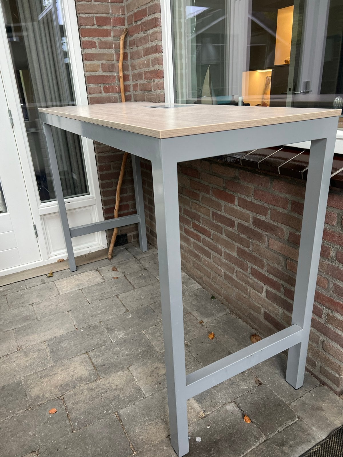 Multifunctionele sta-tafel/balie/bureau met kabeldoorvoer, Ophalen, Gebruikt, Onbekend, Onbekend