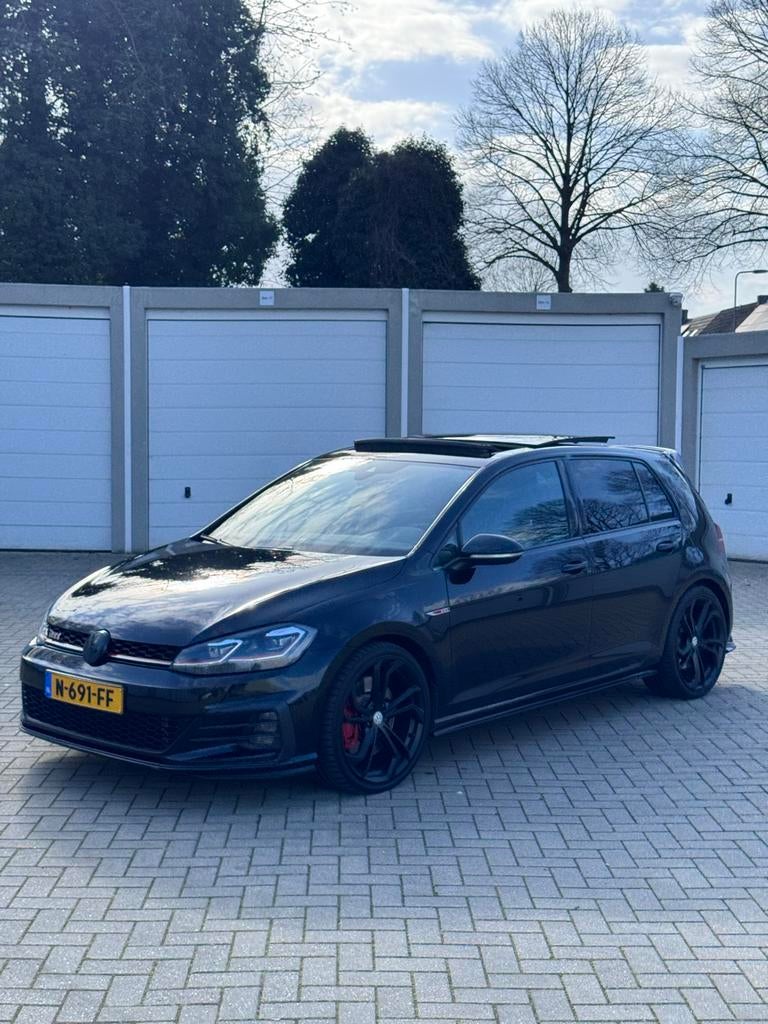 Volkswagen Golf 2.0 TSI 245pk 7-DSG 2019 Zwart, Auto's, Volkswagen, Particulier, Golf, Benzine, Hatchback, Automaat, Geïmporteerd