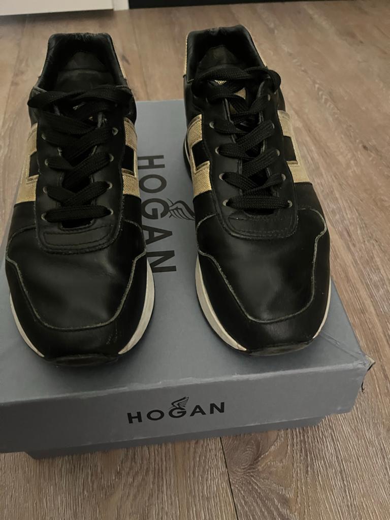 Hogan H383 Sneakers Zwart Goud Maat 37, Kleding | Dames, Schoenen, Zwart, Ophalen of Verzenden, Sneakers of Gympen, Gedragen