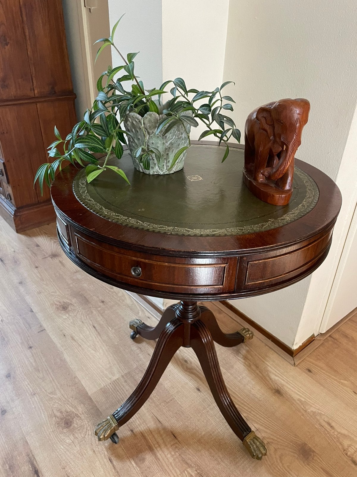 Antiek, antieke Engelse drumtable tafel/tafeltje 3 lades, Antiek en Kunst, Ophalen