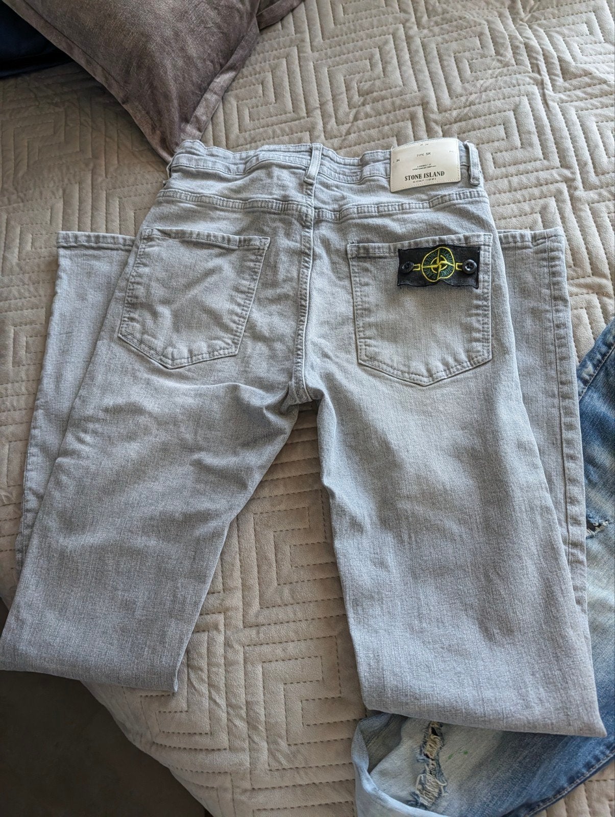 2 lange broeken 1 korte en shirts maat M ( Stone Island, Dsq, Kleding | Heren, Spijkerbroeken en Jeans, Ophalen of Verzenden, Gedragen
