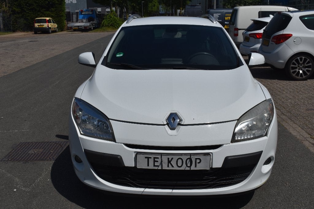 Renault Mégane 1.6 16V 74KW Estate 2011 Wit  LPG, Auto's, Voorwielaandrijving, 15 km/l, 4 cilinders, 100 pk