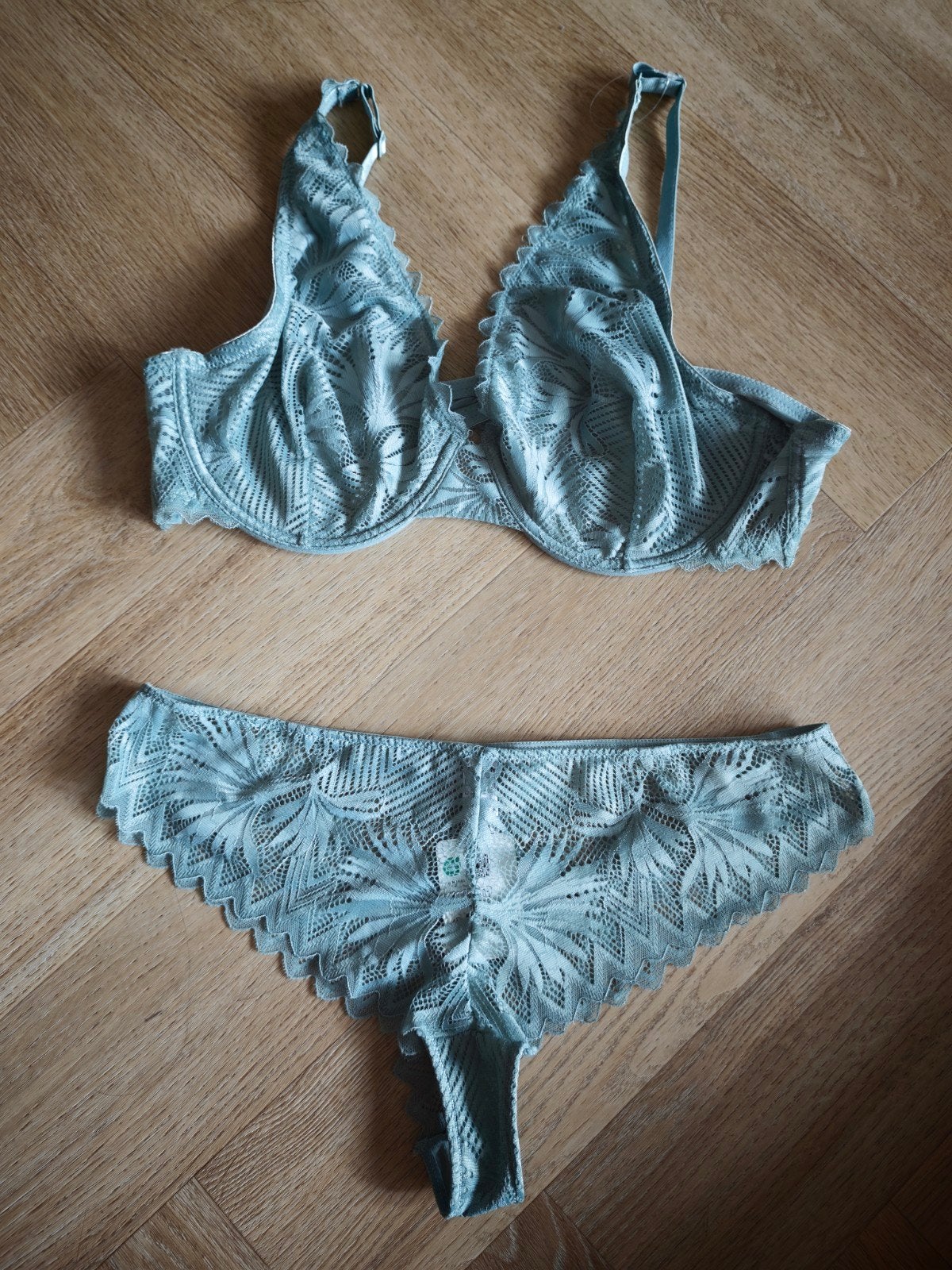 Nieuw Lingerie Setje met Prijskaartjes - Lichtblauw, Zeeman, Ophalen of Verzenden, Blauw, Setje