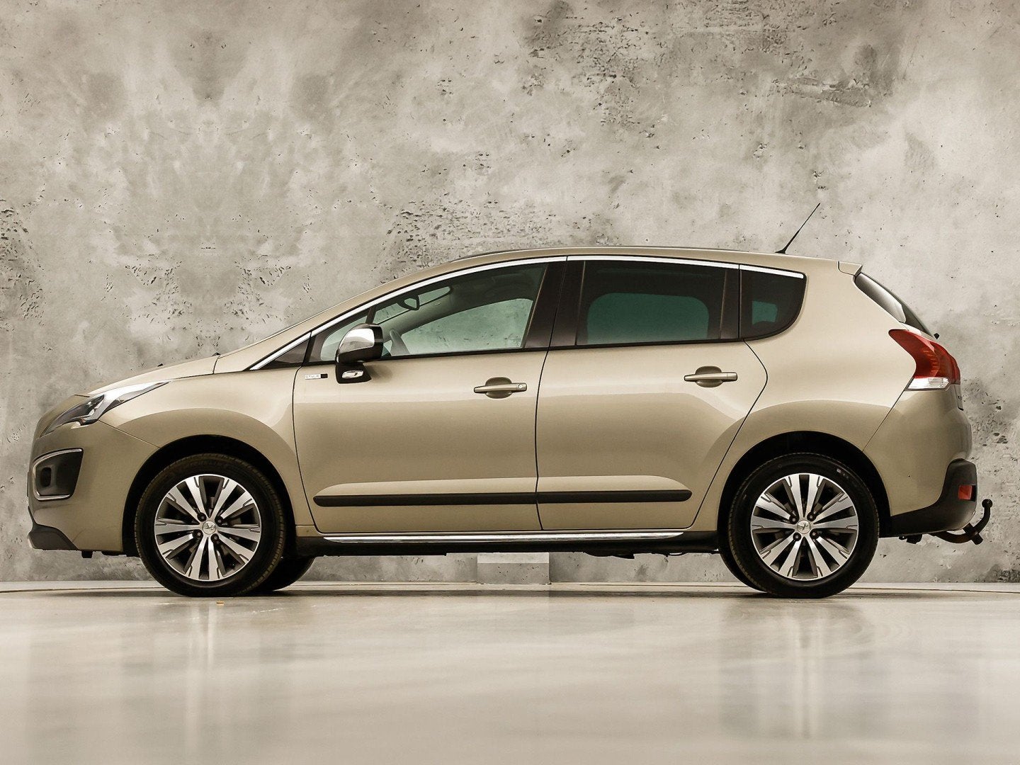 Peugeot 3008 1.2 PureTech Sport (PANORAMADAK, NAVIGATIE, CLI, Auto's, Voorwielaandrijving, Stof, Gebruikt, 1199 cc