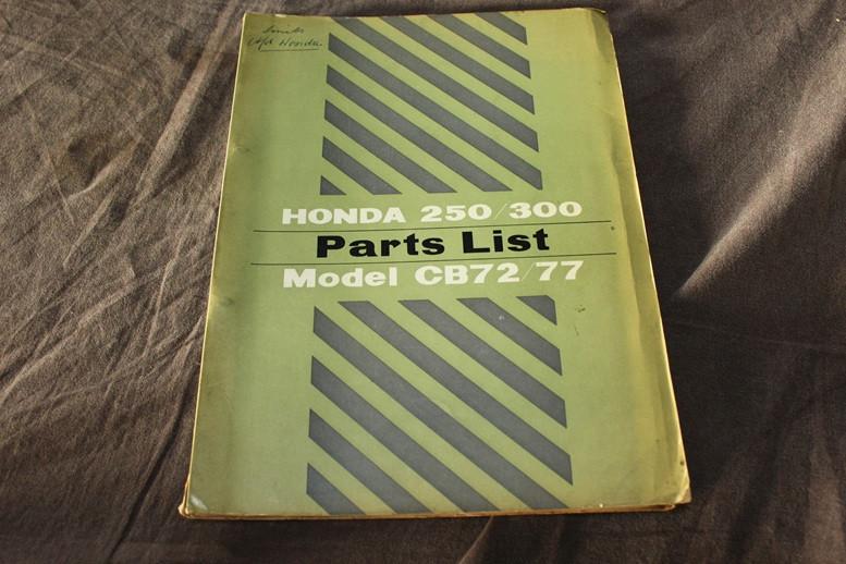 Honda CB72 CB77 250cc 300cc 1961 motorcycle parts list, Motoren, Ophalen of Verzenden, Honda