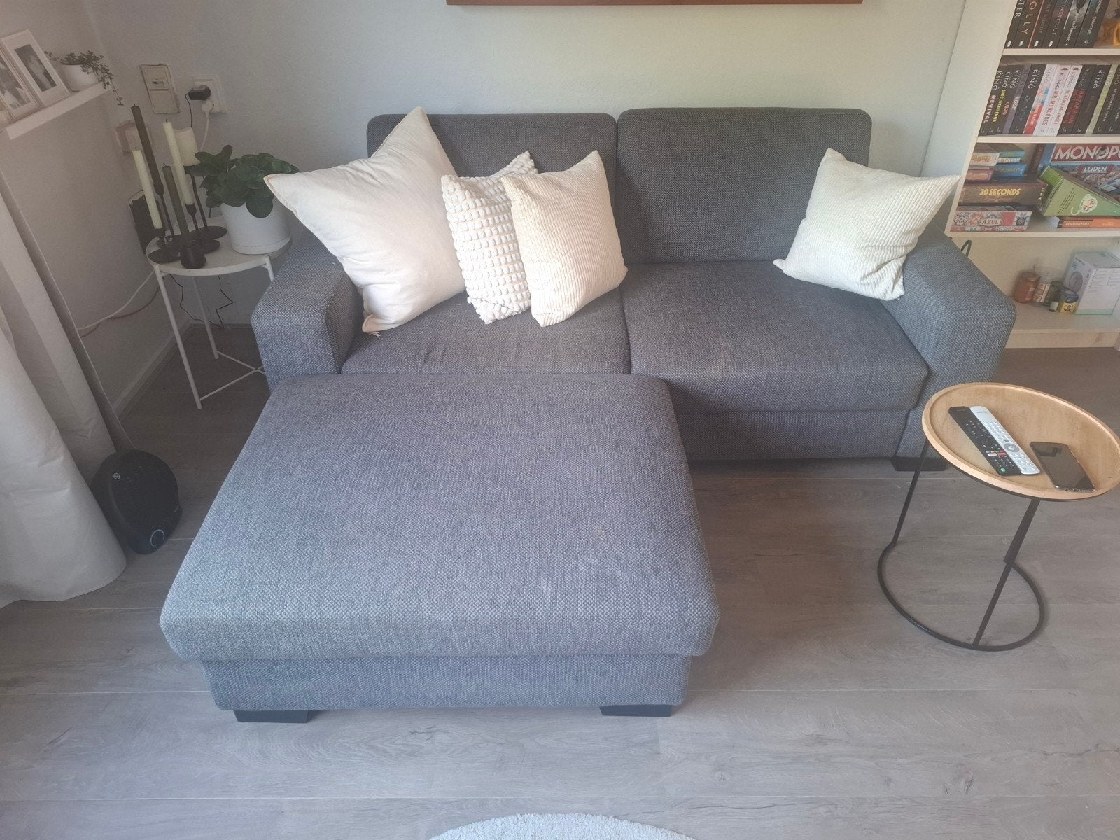 IKEA Sörvallen 2-zitsbank met voetenbank (grijs/zwart), Ophalen, 150 tot 200 cm, Tweepersoons, 75 tot 100 cm