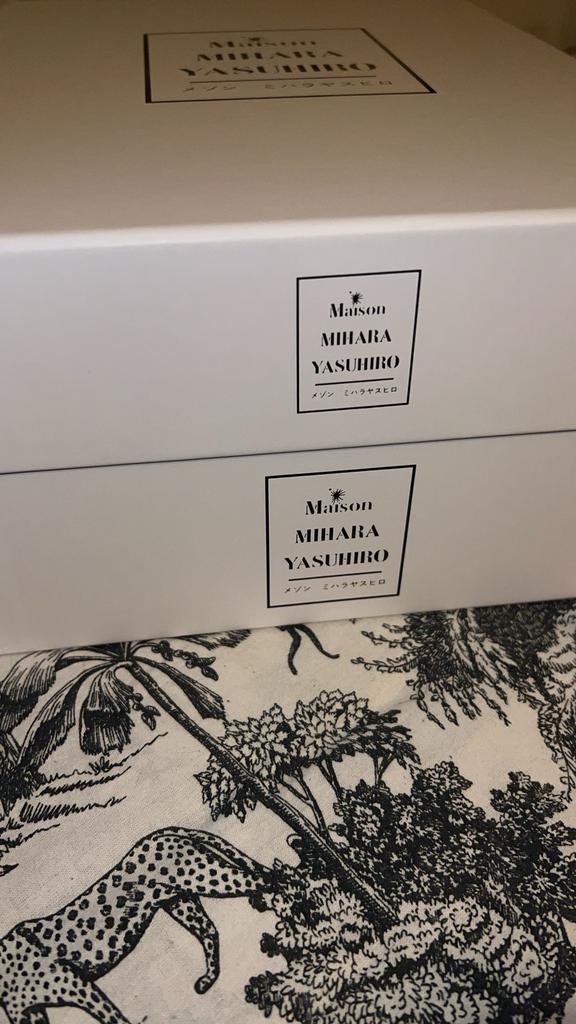 Maison mihara yashuro, Zwart, Nieuw, Ophalen of Verzenden, Sneakers of Gympen