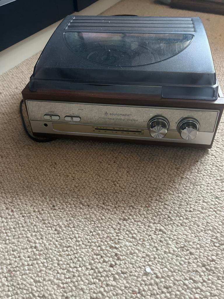 Soundmaster Platenspeler met Radio, Ophalen of Verzenden, Gebruikt, Platenspeler, Overige merken