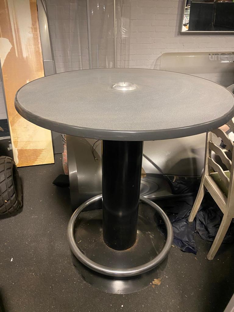 Stabiele Bartafel met Asbak, Huis en Inrichting, Tafels | Statafels, Ophalen, Gebruikt