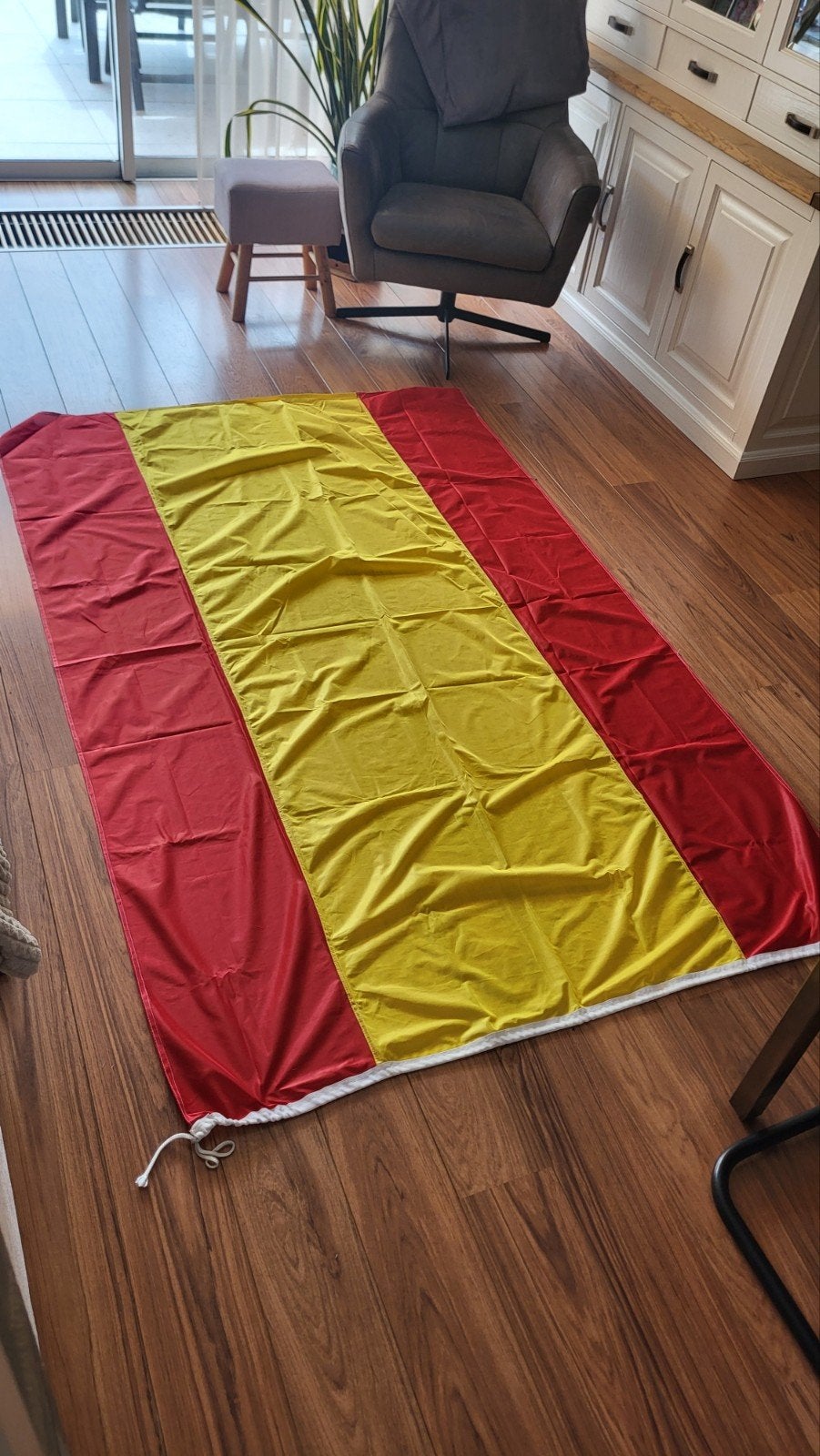 Grote Spaanse vlag 140x220cm dikke duurzame stof, Diversen, Ophalen of Verzenden, Nieuw
