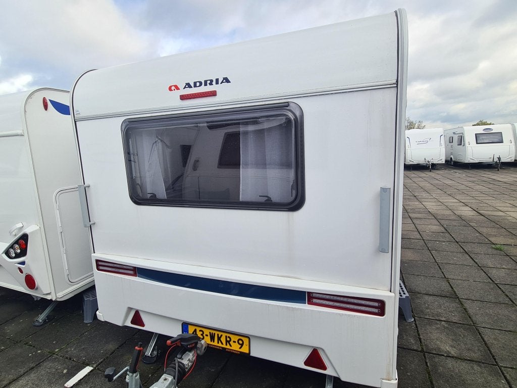 Adria Aviva 492 LU MET O.A. VOORTENT + MOVER, Standaardzit, Bedrijf, Kachel, Tot en met 4