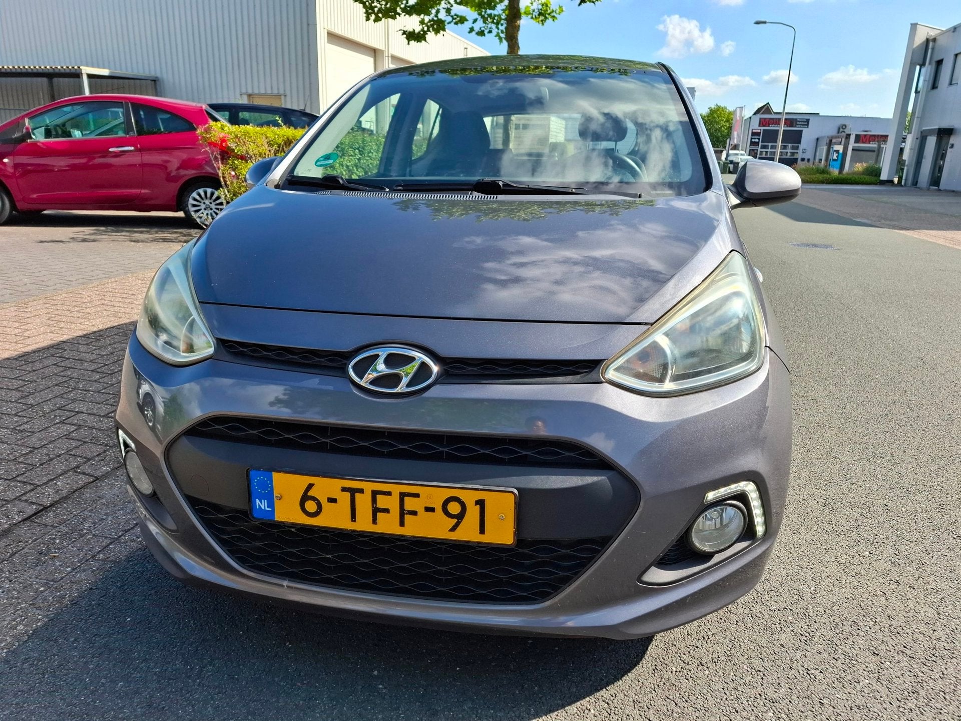 Hyundai I10 1.0i i-Motion Comfort Plus CLIMA/NAVI/CARPLAY, Auto's, Voorwielaandrijving, Euro 5, Stof, Gebruikt