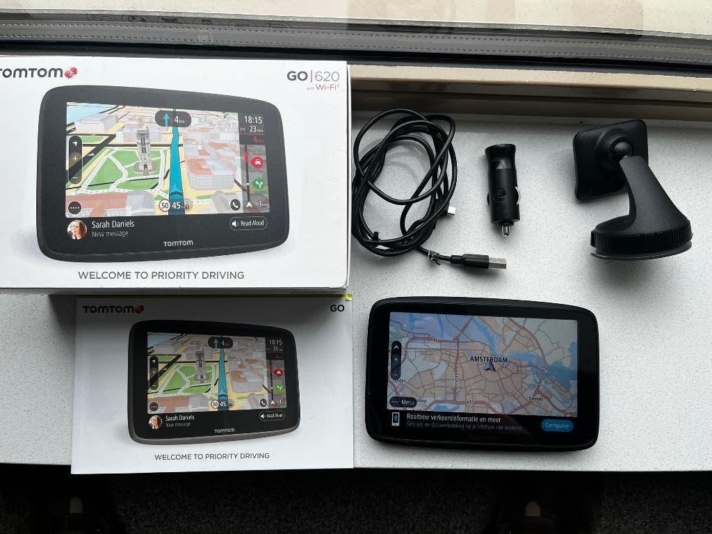 TomTom GO 620 met WiFi, Auto diversen, Autonavigatie, Ophalen of Verzenden, Gebruikt