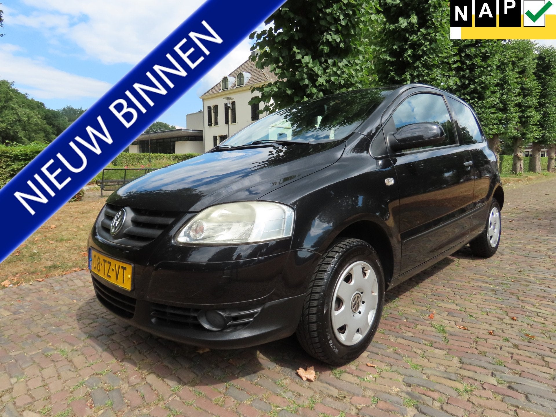 Volkswagen Fox 1.2 Trendline Airco Stuurbekrachtiging *Zuini, Voorwielaandrijving, Stof, Zwart, 4 stoelen