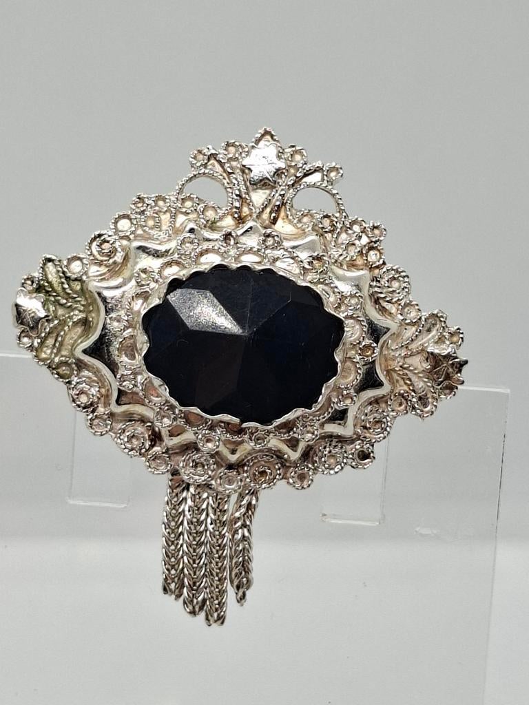 Zilveren Vintage Veluwse Rouwbroche met Zwarte Git, Ophalen of Verzenden, 4 tot 7 cm, Zwart, Zilver