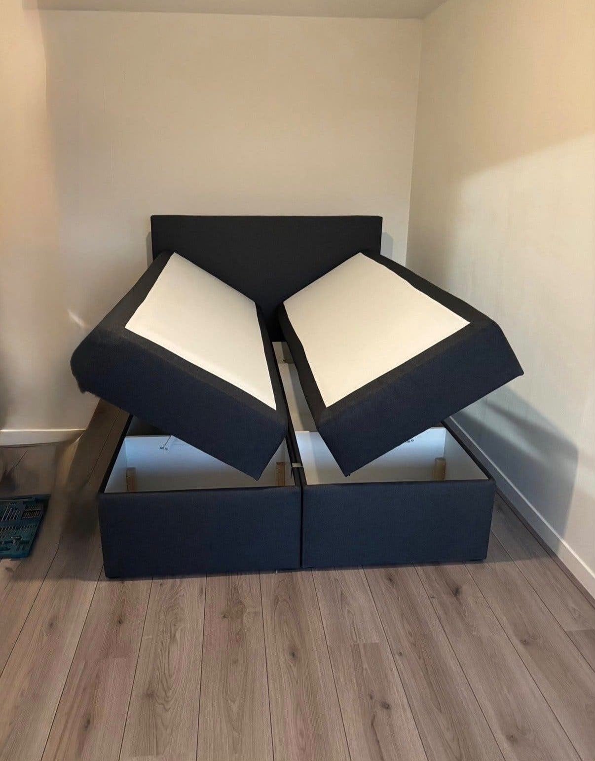 Tweepersoonsbed met combinatie opbergruimte 140x200 cm, Ophalen