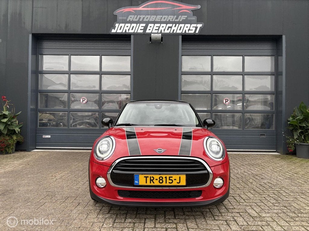 Mini Mini 1.5 Cooper Chili Automaat, Auto's, Mini, 136 pk, Gebruikt, Euro 6, Automatische klimaatregeling