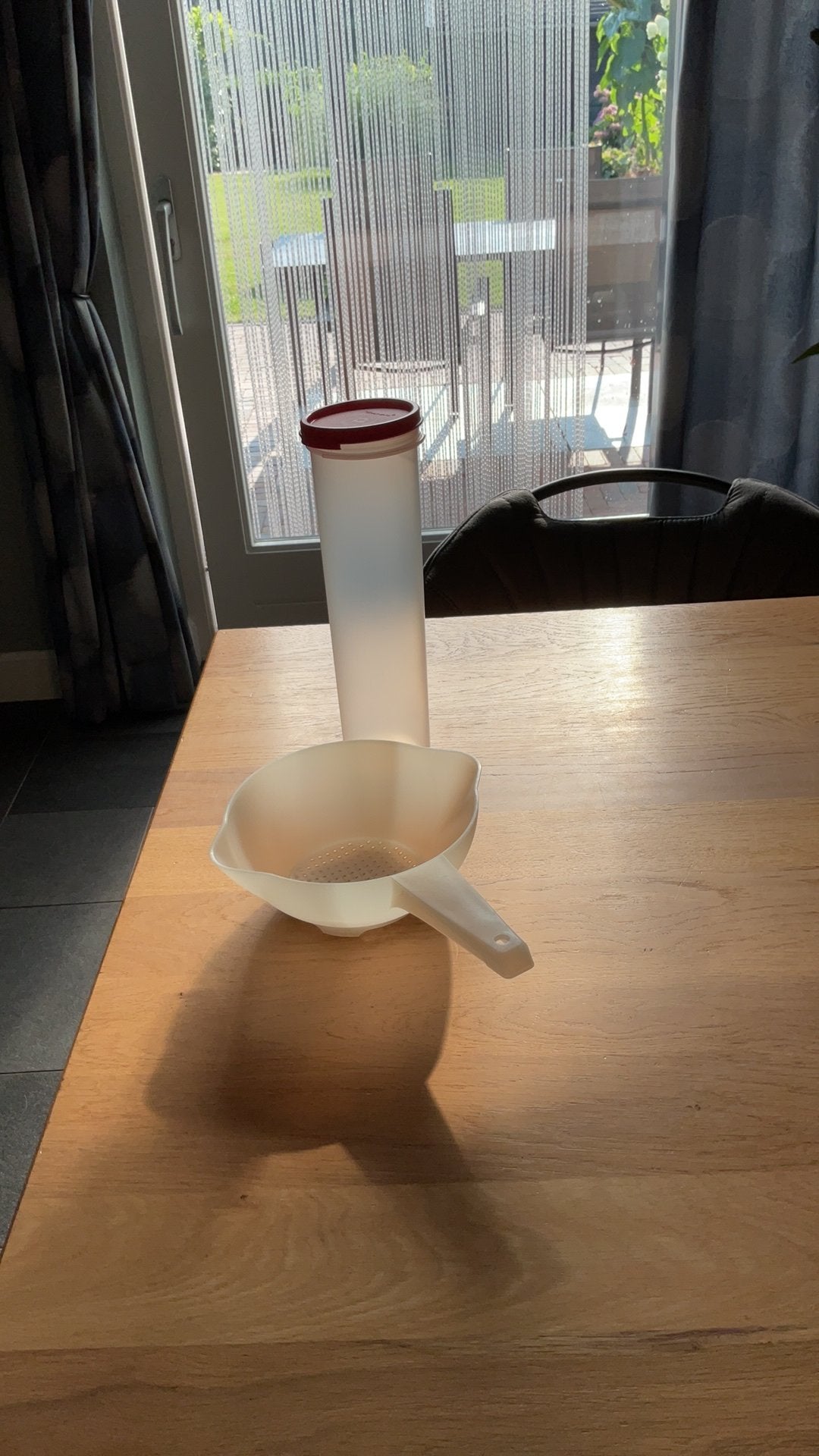 Tupperware hand vergiet / spaghetti bus, Ophalen of Verzenden, Zo goed als nieuw, Overige kleuren