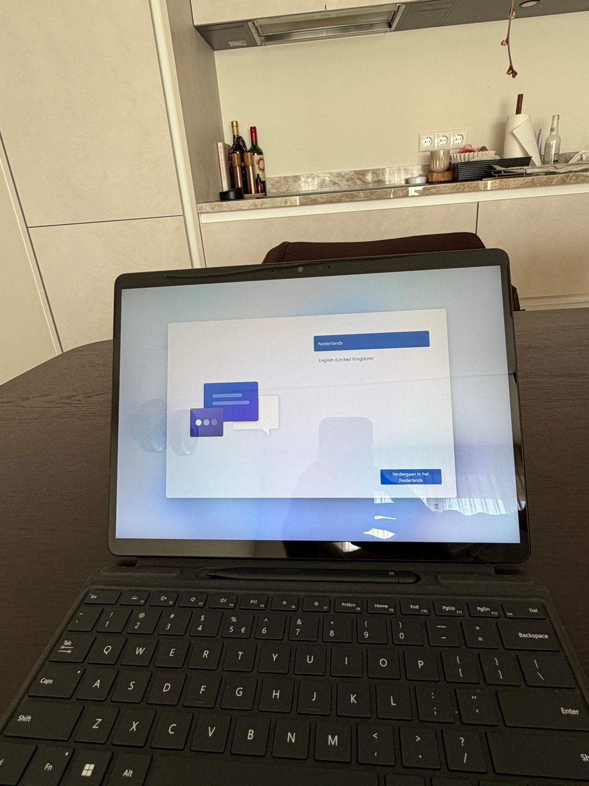 Microsoft Surface Pro 9 i5-1254U  8GB 256GB SSD, Computers en Software, Windows Tablets, Ophalen of Verzenden, Zo goed als nieuw