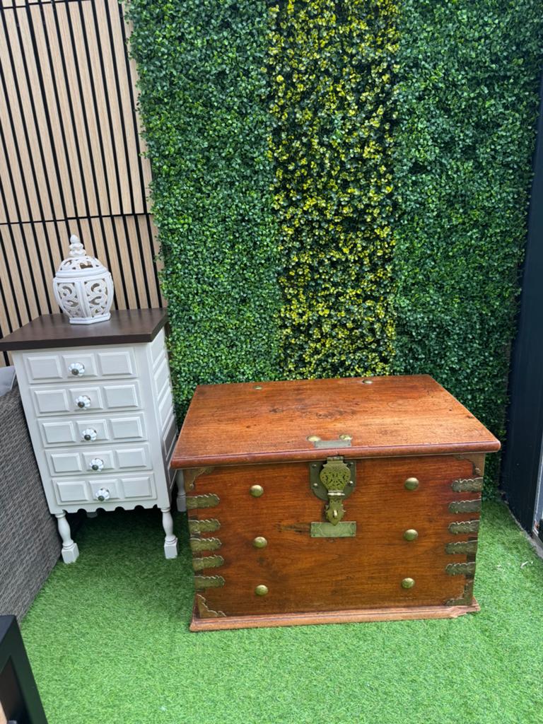 Antieke houten kist, Huis en Inrichting, Zo goed als nieuw, 3 of 4 laden, Minder dan 100 cm, 25 tot 50 cm