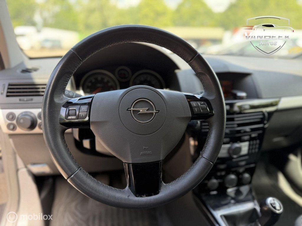 Opel Astra Wagon 1.6 111 years Edition, Auto's, Opel, Voorwielaandrijving, 15 km/l, Gebruikt, 116 pk