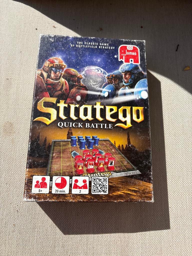 Stratego Quick Battle - Compact Strategisch Bordspel, Hobby en Vrije tijd, Gezelschapsspellen | Bordspellen, Gebruikt, Een of twee spelers