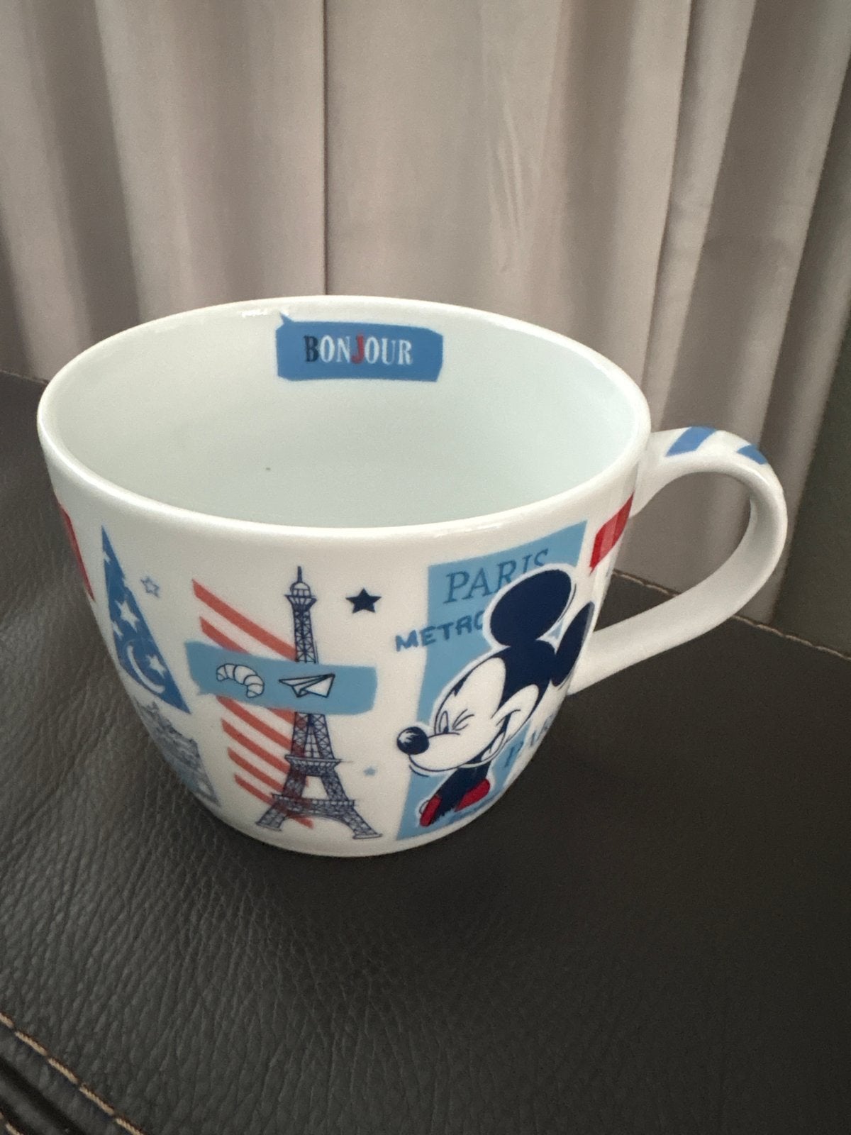 Disney Mickey & Minnie Mouse Parijs Mok - Disneyland Paris, Ophalen of Verzenden, Mickey Mouse, Zo goed als nieuw, Servies