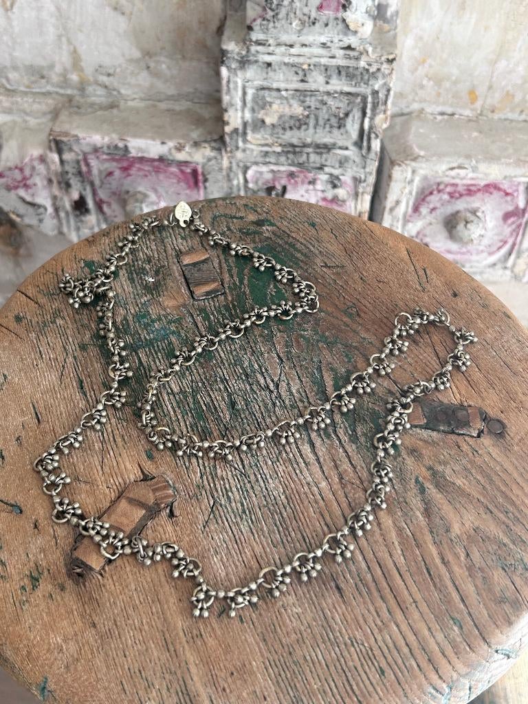 Vintage Indiase zilveren ketting met mini belletjes, Ophalen of Verzenden, Overige materialen, Ketting