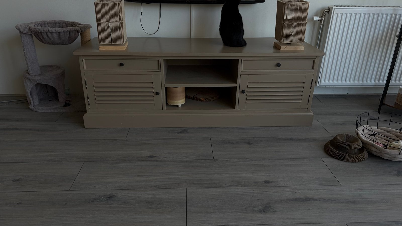 Mooi onderhouden tv-kast, zo goed als nieuw, Huis en Inrichting, Ophalen, 100 tot 150 cm, Zo goed als nieuw, Minder dan 100 cm