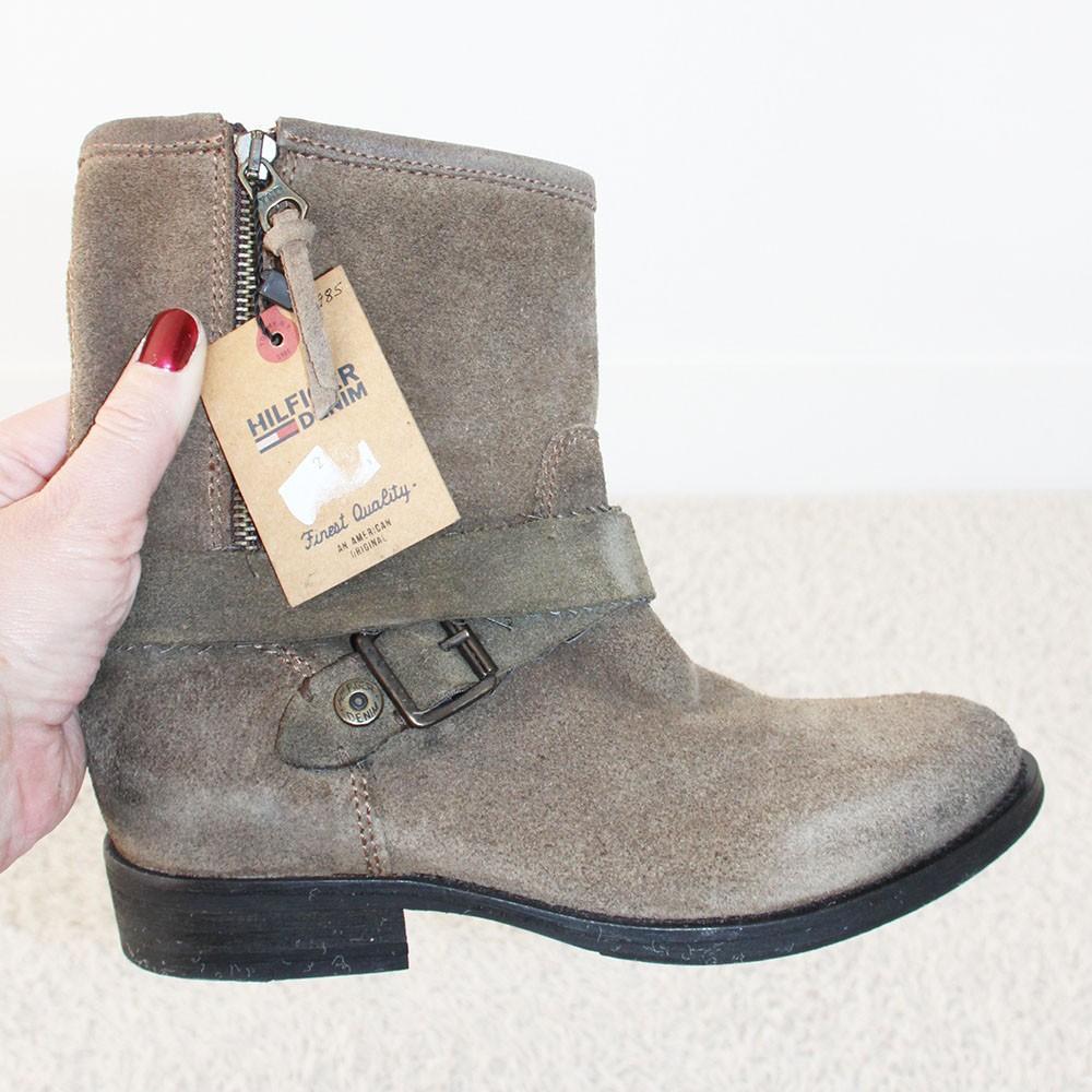 Mooie Leren Tommy Hilfiger Laarsjes - s26 (Maat 37) € 120,-, Kleding | Dames, Schoenen, Overige kleuren, Lage of Enkellaarzen