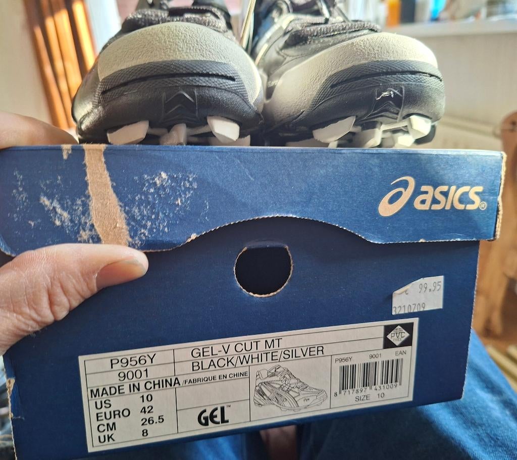 Asics Sportschoenen nieuw!, Nieuw, Ophalen of Verzenden, Asics, Sportschoenen