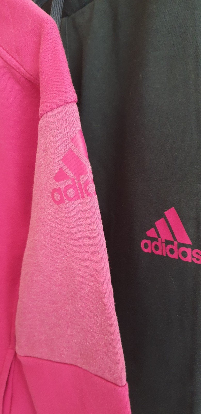 Adidas trainingspak maat 140, Adidas, Meisje, Sport- of Zwemkleding, Ophalen of Verzenden