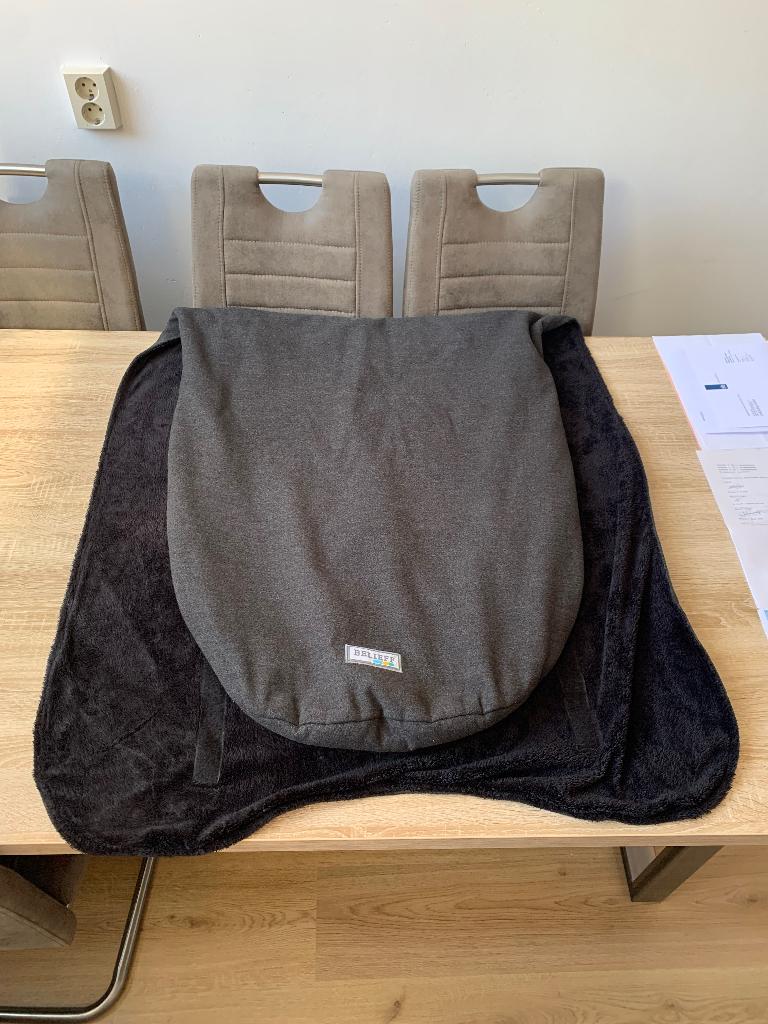 Belieff Cozy deken met voetenzak maat XL, Ophalen of Verzenden, Zo goed als nieuw