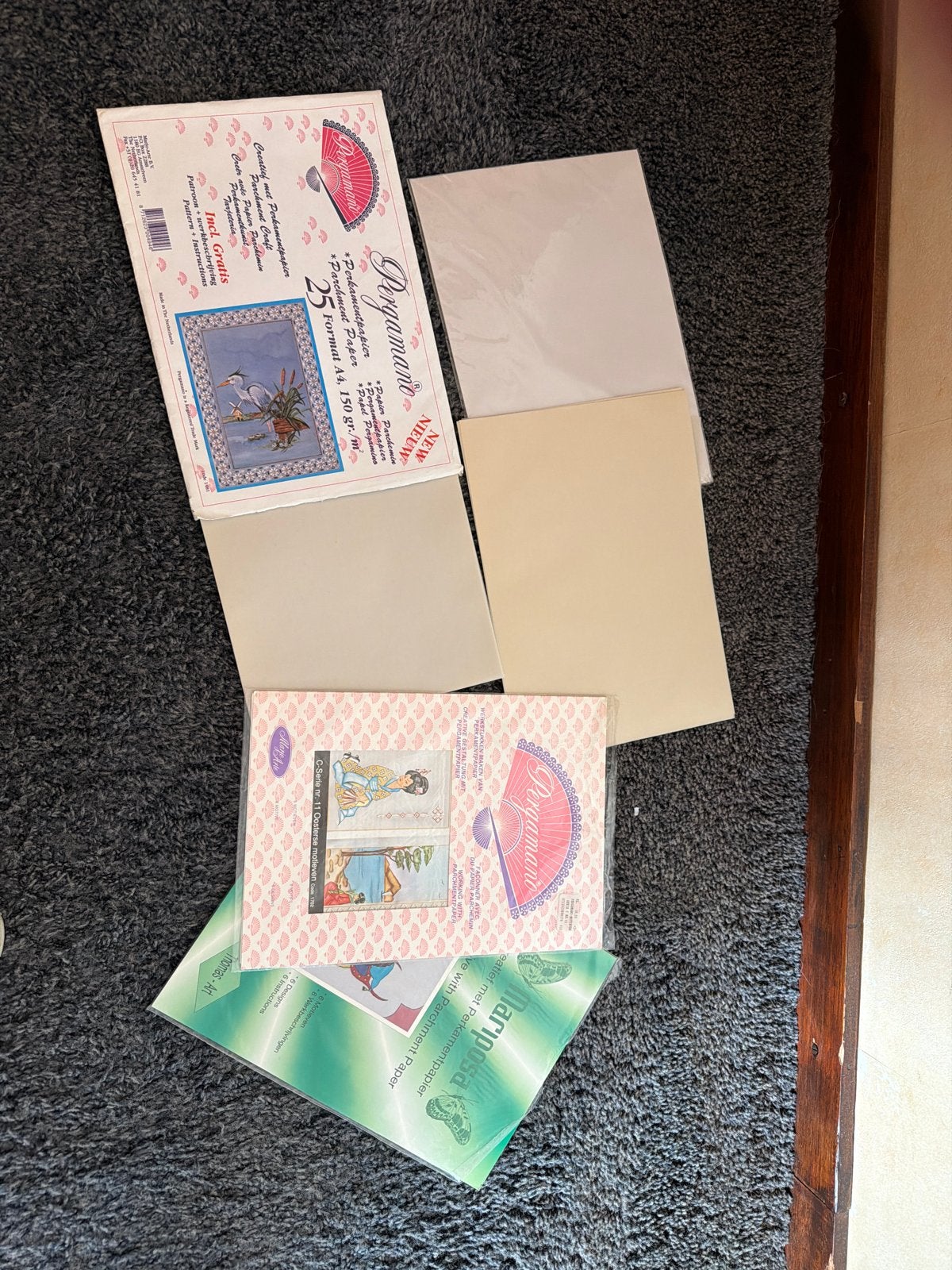 Pergamano perkamentpapier en patronen, Ophalen, Overige thema's, Nieuw, Meerkleurig
