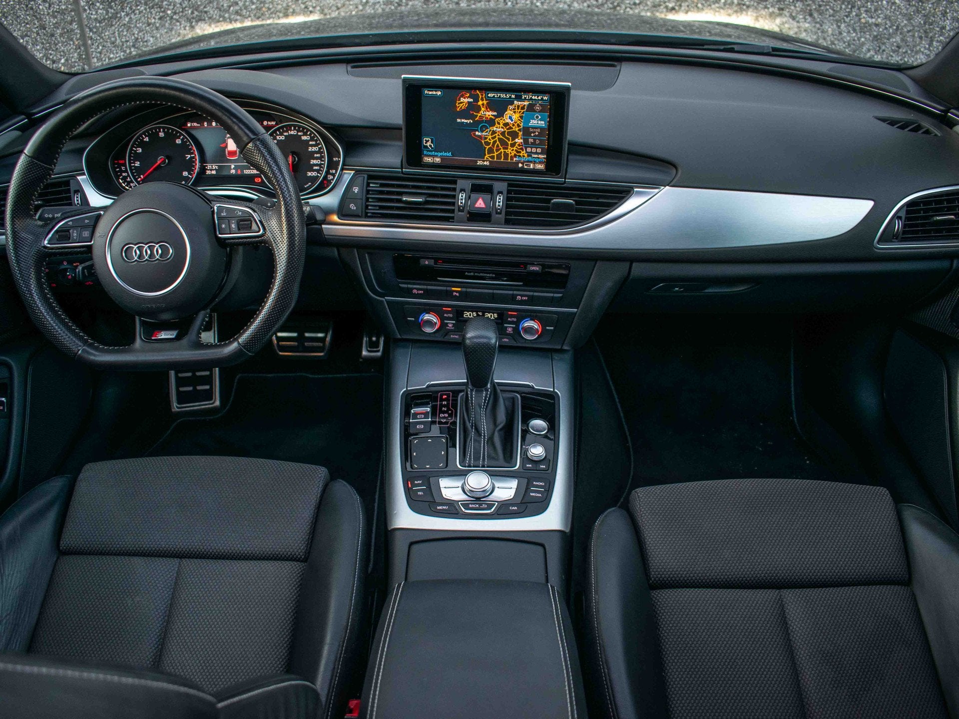 Audi A6 Avant 1.8 TFSI | S line | Pano | Climate control | N, Auto's, Leder en Stof, Origineel Nederlands, 93 €/maand, 750 kg