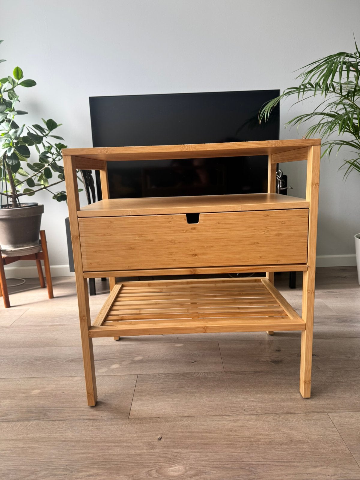 Bamboo Bedside Table / nachtkastjes 60x40cm, Ophalen, Zo goed als nieuw, Minder dan 45 cm