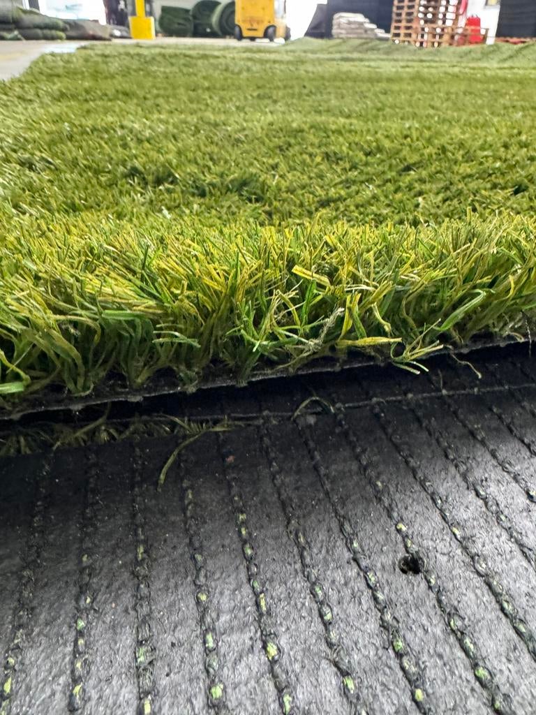 16m2 Kunstgras. Nog als nieuw! (4m x 4m) €128,-, Tuin en Terras, Gras en Kunstgras, Kunstgras, Stuntgras, Ophalen of Verzenden