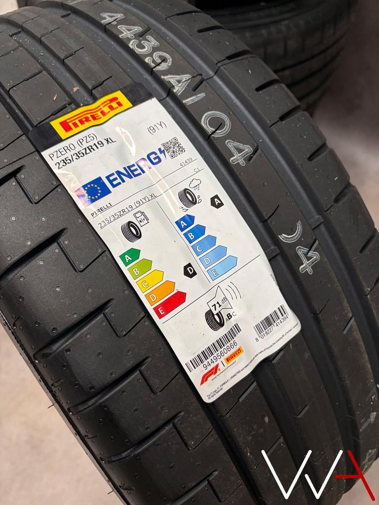 19 inch Rotiform OZR Velgen NIEUW Pirelli Golf Leon A3 BTW, 19 inch, -, -, Banden en Velgen