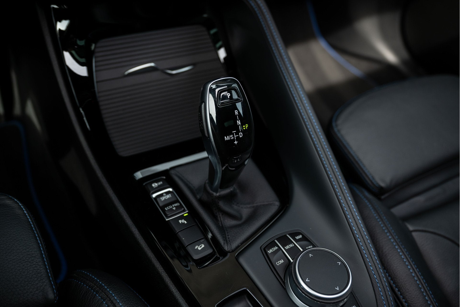 Foto 27 van BMW X2 2.0i xDrive | M-Sport | Navigatie | Panorama | Leder