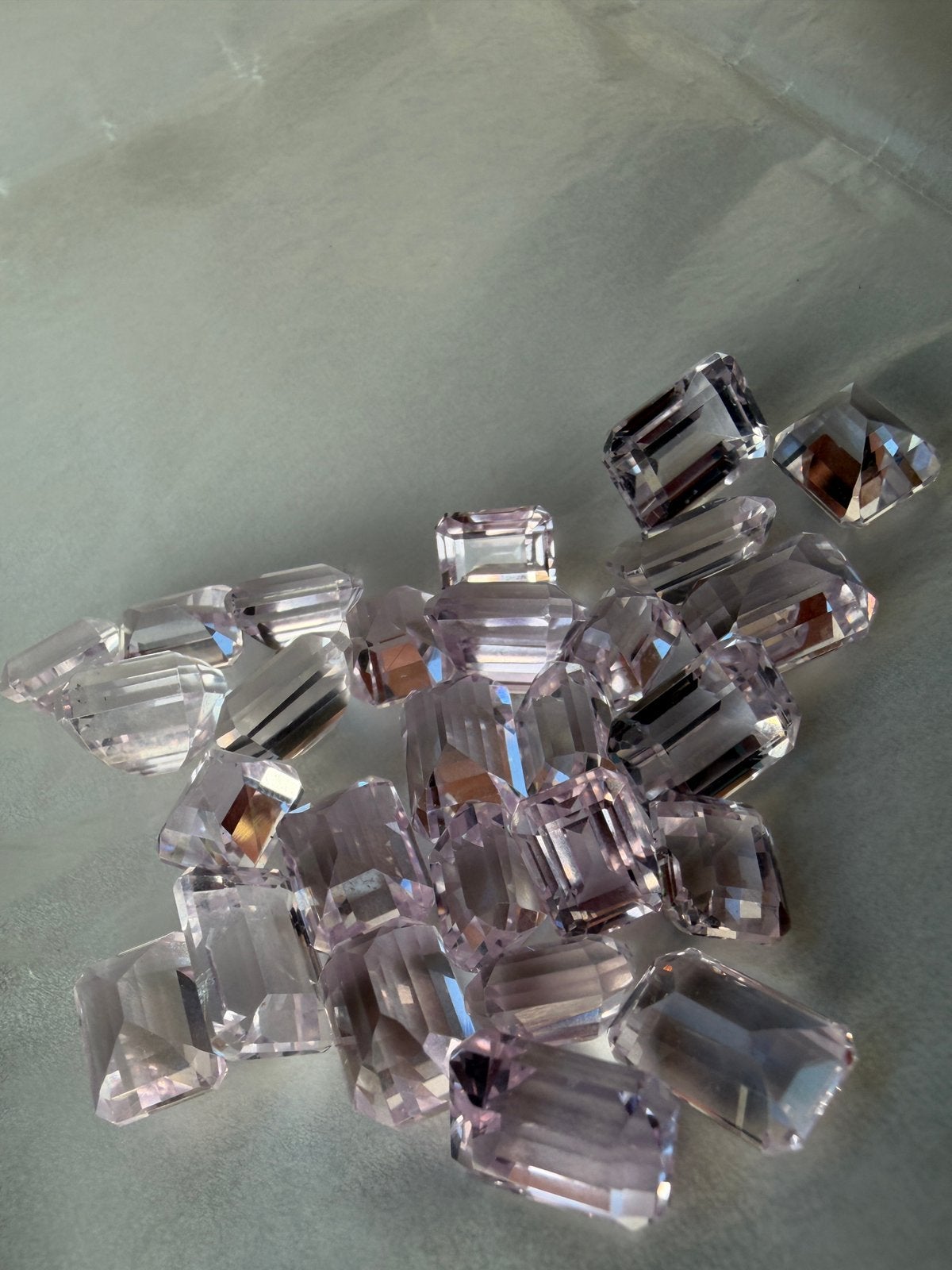 Several kunzite gemstones natural!, Ophalen of Verzenden